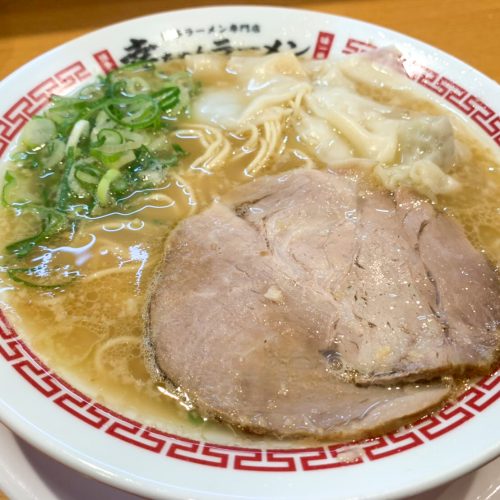 豚骨ラーメン